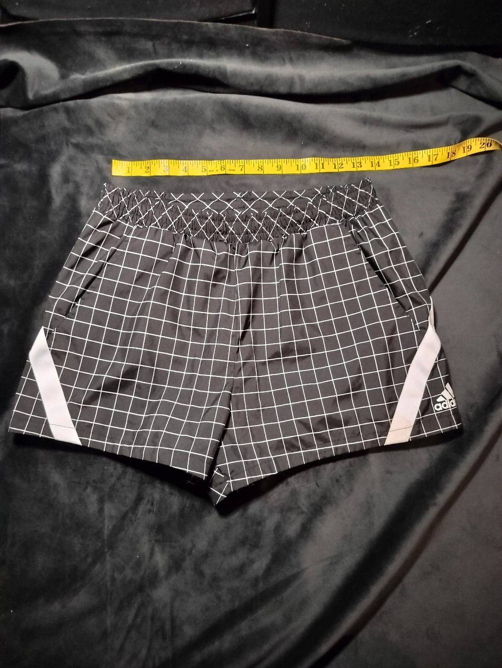 NEW Adidas Black Athletic Shorts W/White Grid, Pockets & Mesh Lining - Small